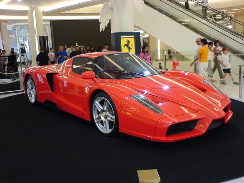 Ferrari Enzo KFZ Versicherung