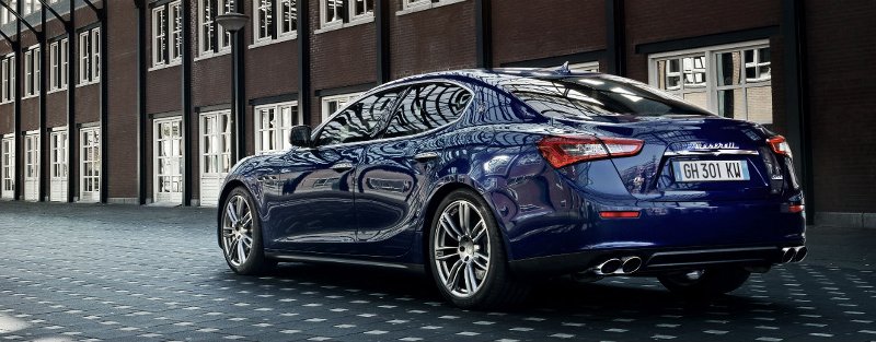 Maserati in blau