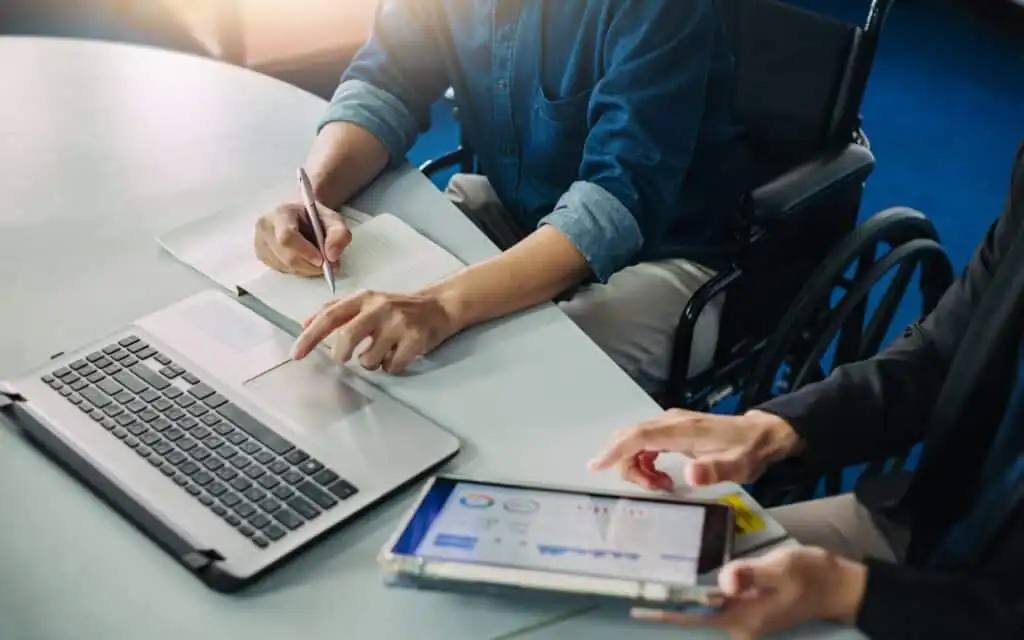 Alles, was Sie zur Allianz Berufsunfähigkeitsversicherung wissen mßssen Alles, was Sie zur Allianz Berufsunfähigkeitsversicherung wissen mßssen