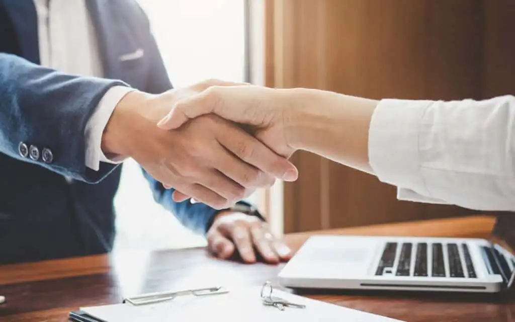 Die BU der Allianz konnte unserer Bewertung standhalten, wir vergeben gerne ein groĂes Plus Die BU der Allianz konnte unserer Bewertung standhalten, wir vergeben gerne ein groĂes Plus