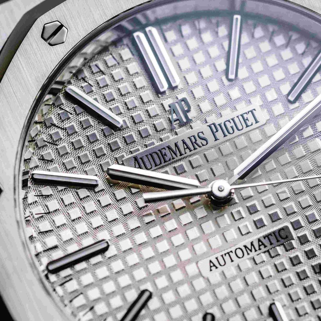 Audemars Piguet Uhr, Ziffernblatt in Nahaufnahme Audemars Piguet Uhr, Ziffernblatt in Nahaufnahme