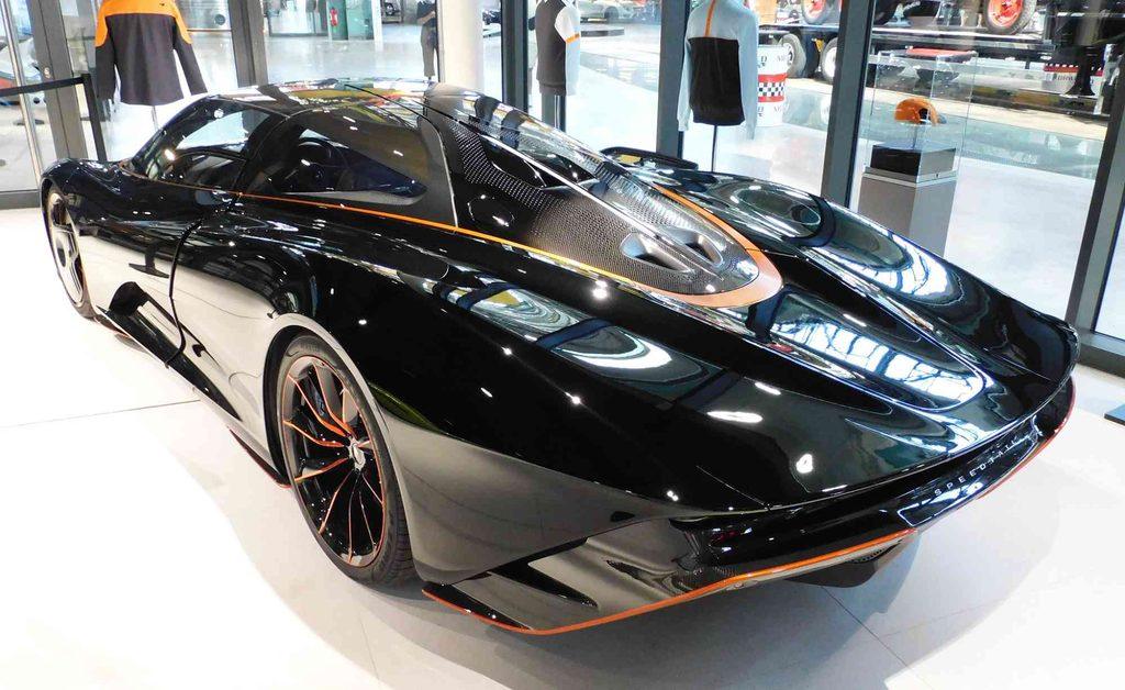 McLaren Speedtail Heckansicht